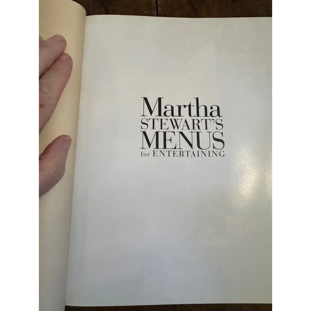 Martha Stewart's Menus for Entertaining Hardcover 1994 First Edition Cookbook